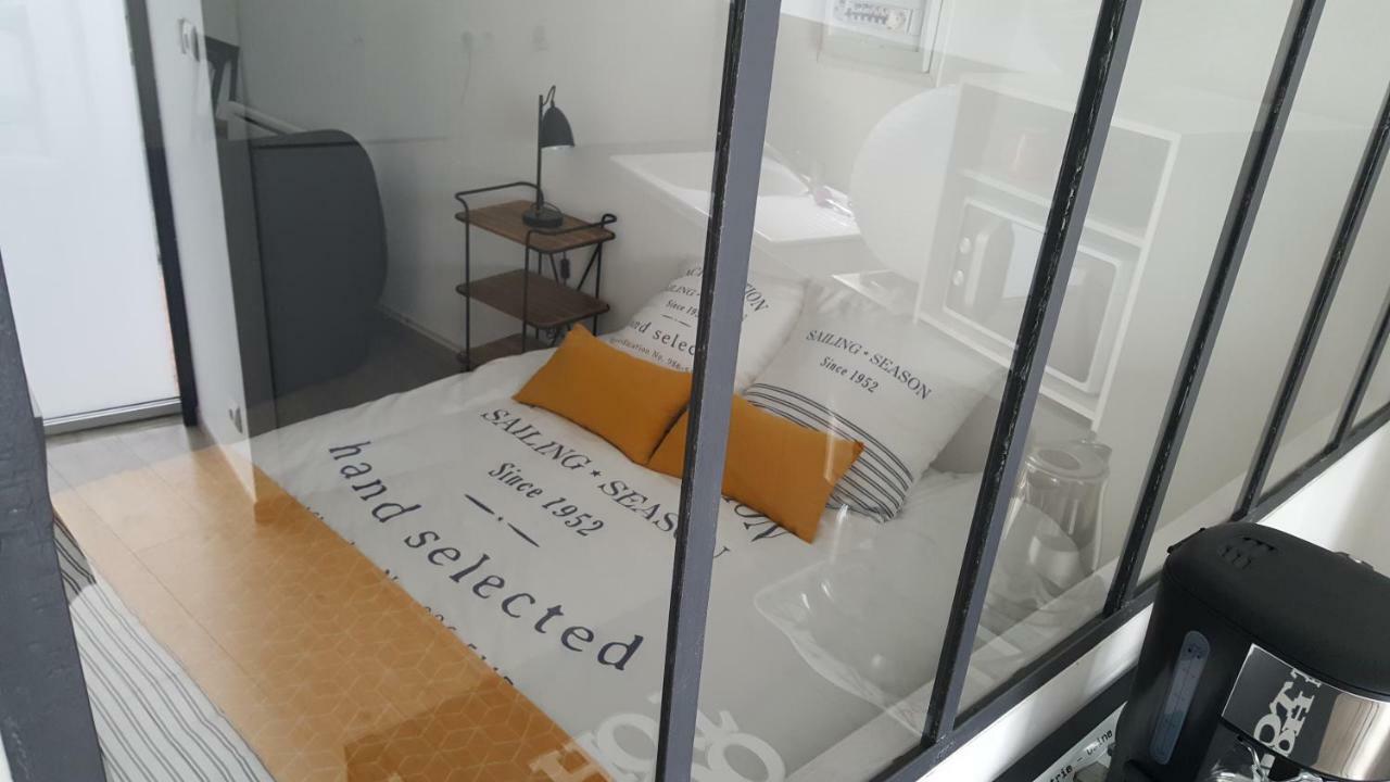 Le Petit Loft Des Thermes Rochefort  Exterior photo